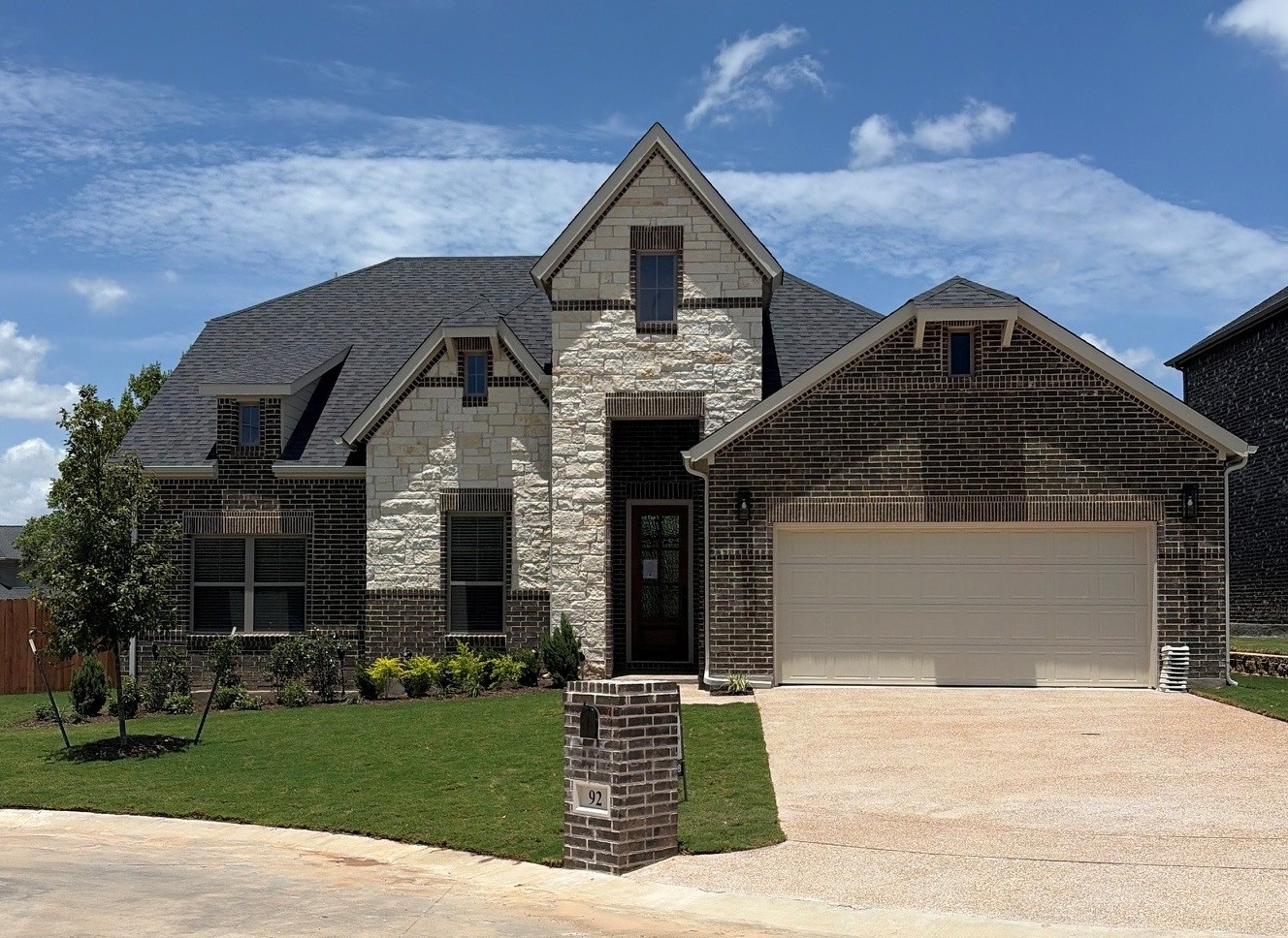 92 Cedar Creek Court, Woodway, TX 76712