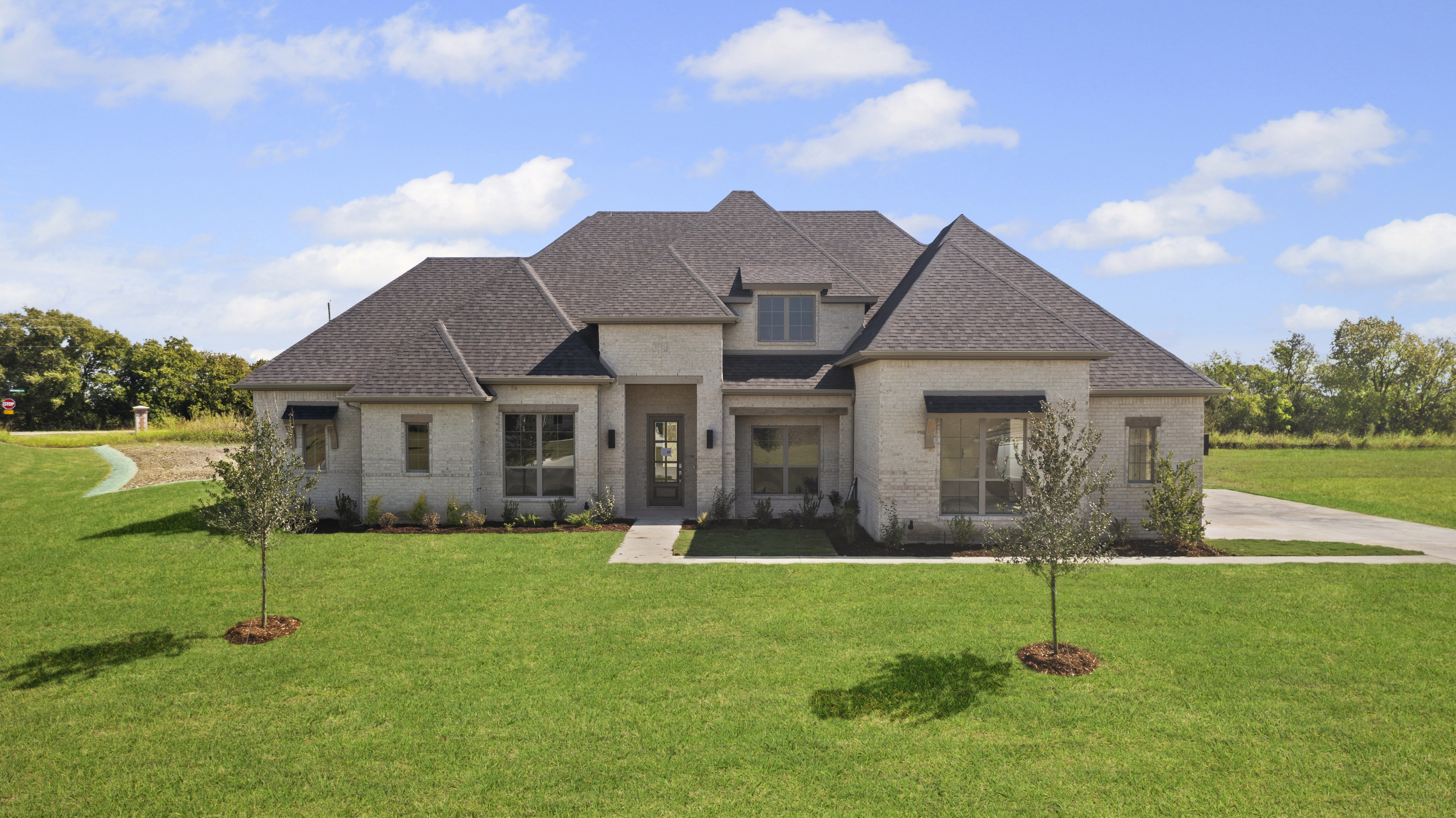121 Aiden Dr, Waxahachie, TX 75165